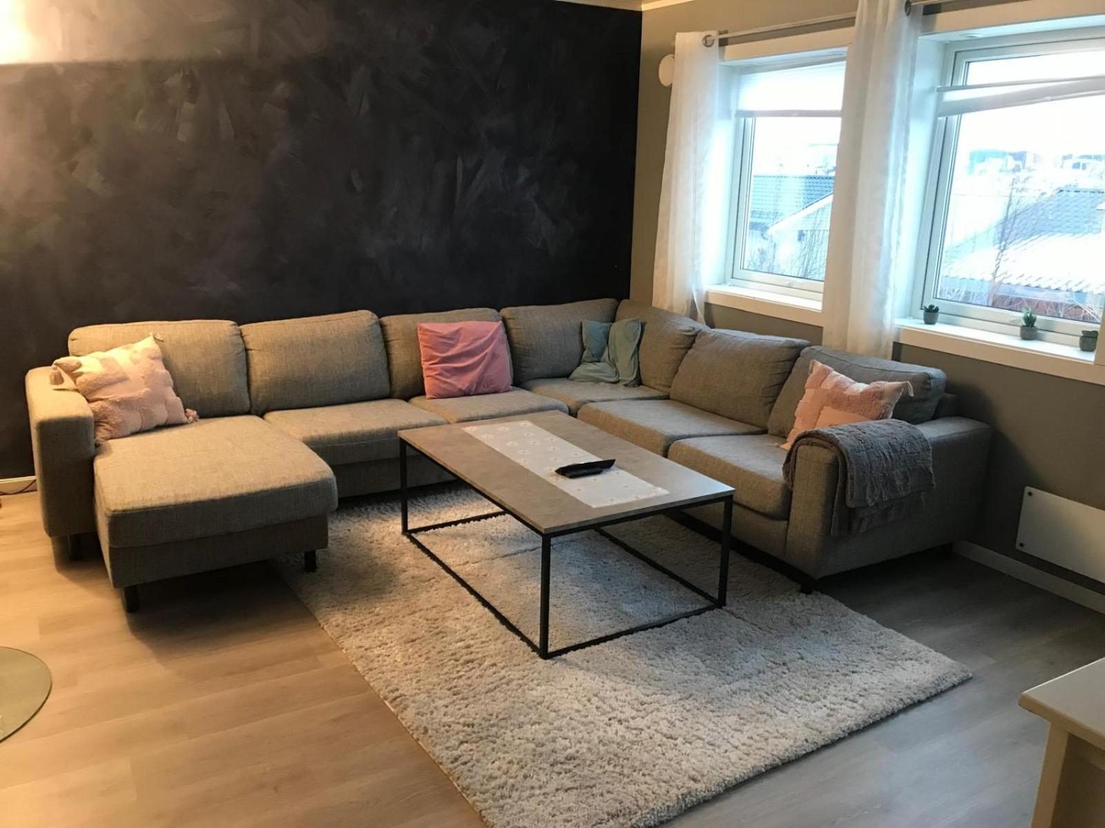 Leiligheten Pa Tomasjordnesvegen Tromsø Exteriör bild